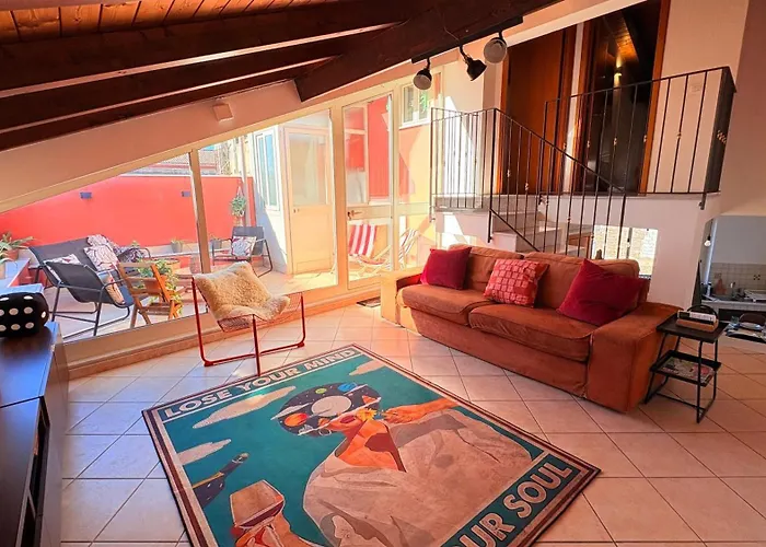 Design Penthouse In Centre カターニア