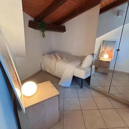 Design Penthouse In Centre *