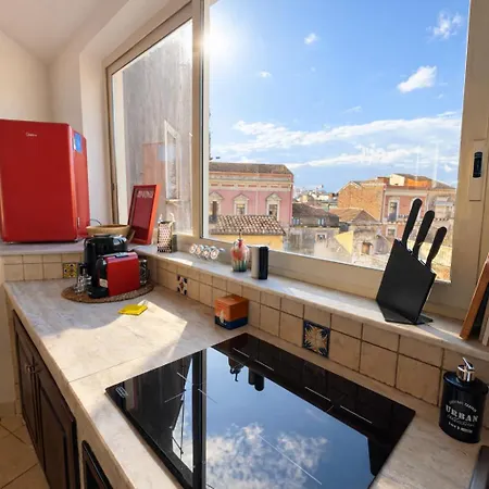 Rooftop Penthouse 3br Sleeps 6 Historic アパート *