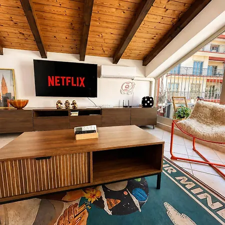 Rooftop Penthouse 3br Sleeps 6 Historic アパート
