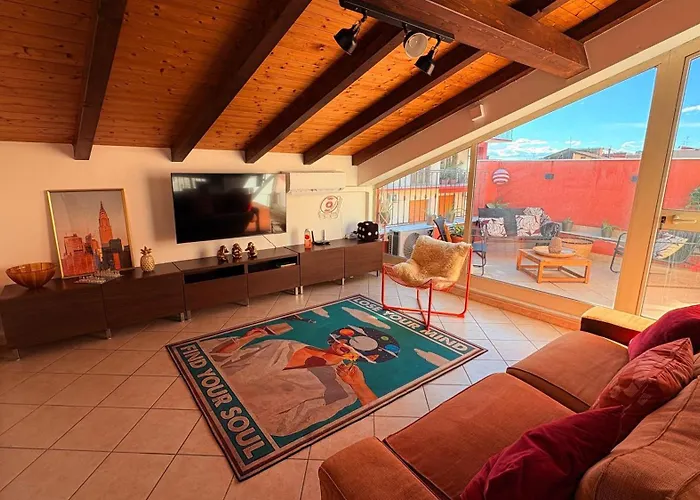 Design Penthouse In Centre